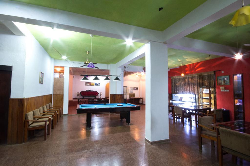 Hotel Gem Land รัตนปุระ ภายนอก รูปภาพ